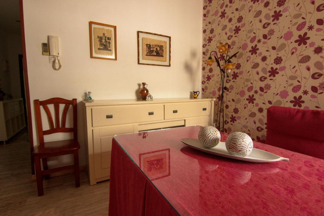 Rentalsevilla Centrico Apartamento Junto Al Guadalquivir Con Parking Coche Mediano Exterior foto